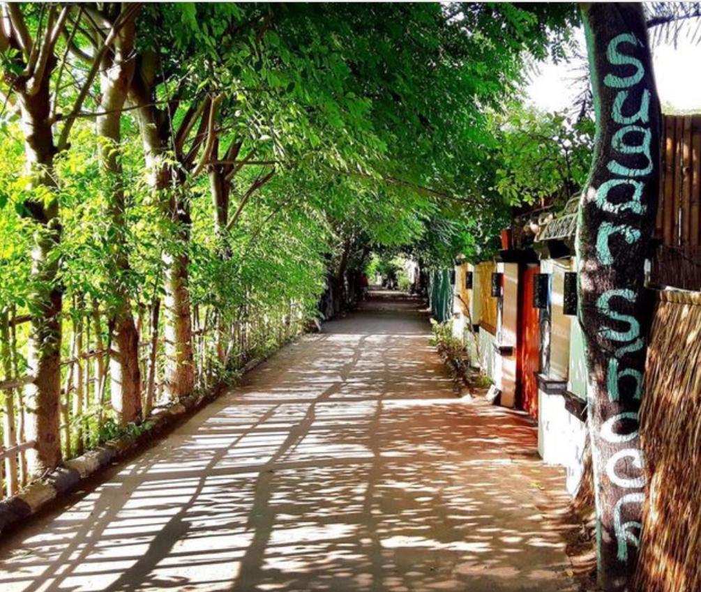 Gili T Sugar Shack Hotel Gili Trawangan Exterior photo