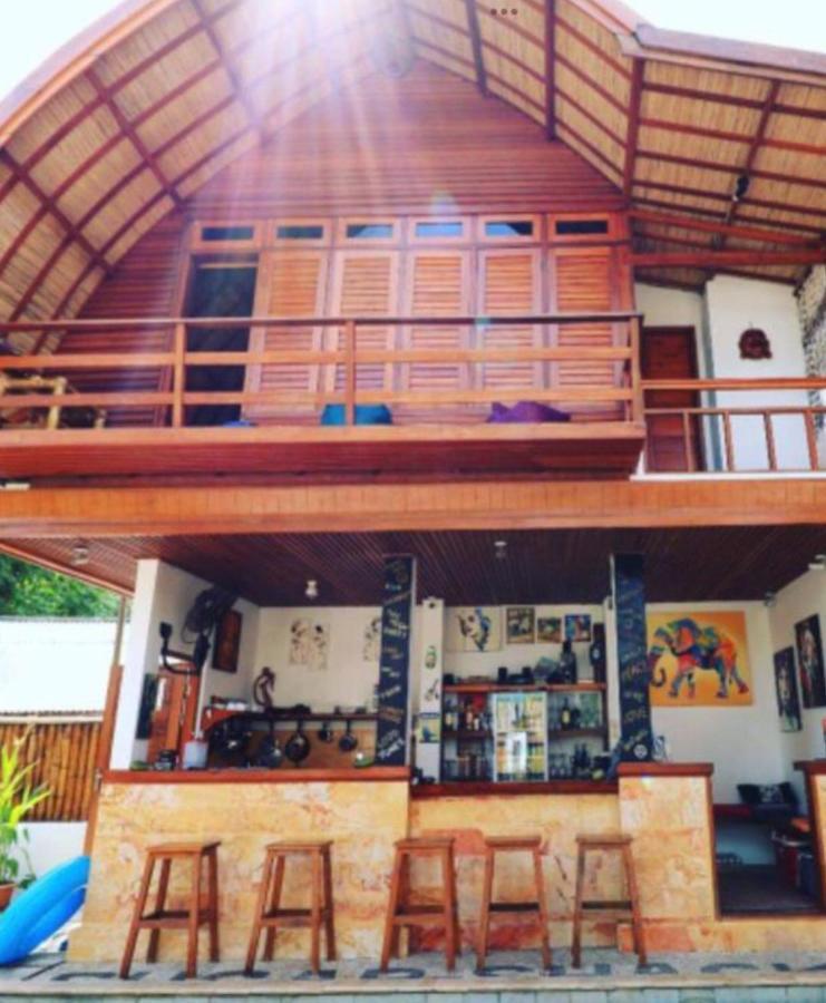 Gili T Sugar Shack Hotel Gili Trawangan Exterior photo