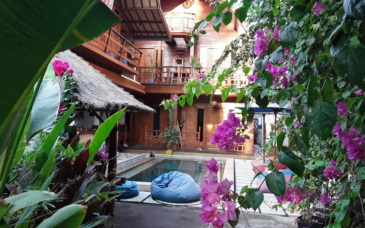 Gili T Sugar Shack Hotel Gili Trawangan Exterior photo
