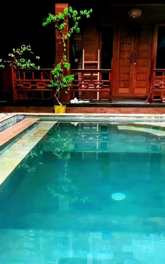 Gili T Sugar Shack Hotel Gili Trawangan Exterior photo